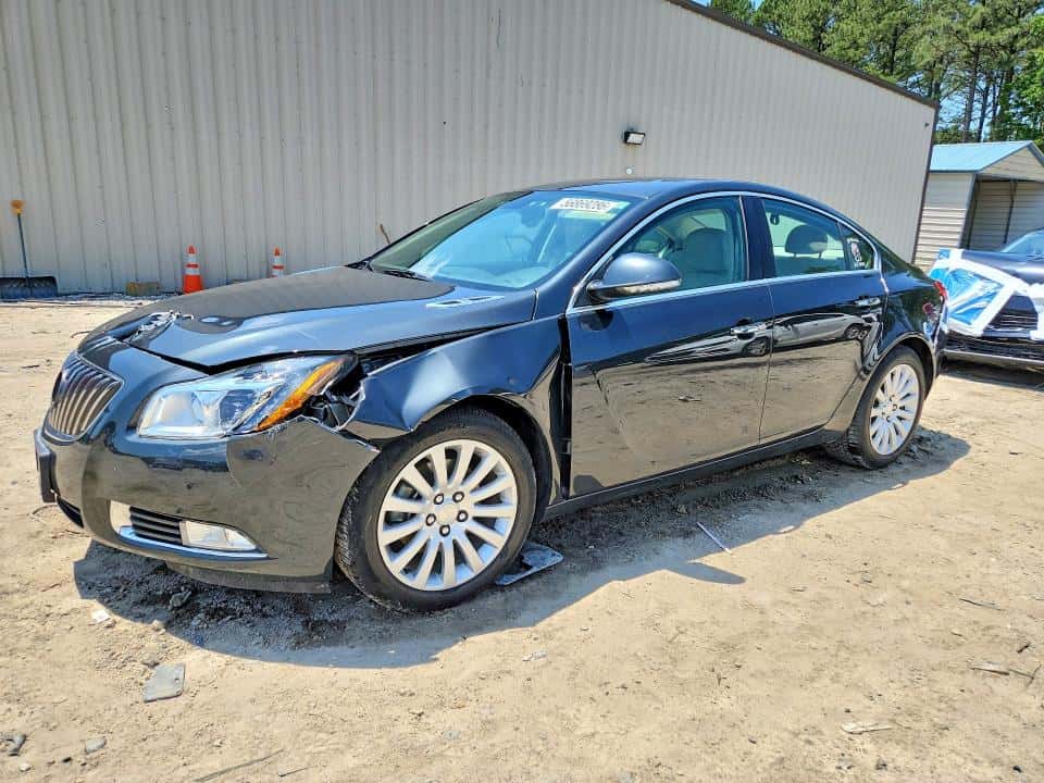 2013 BUICK REGAL