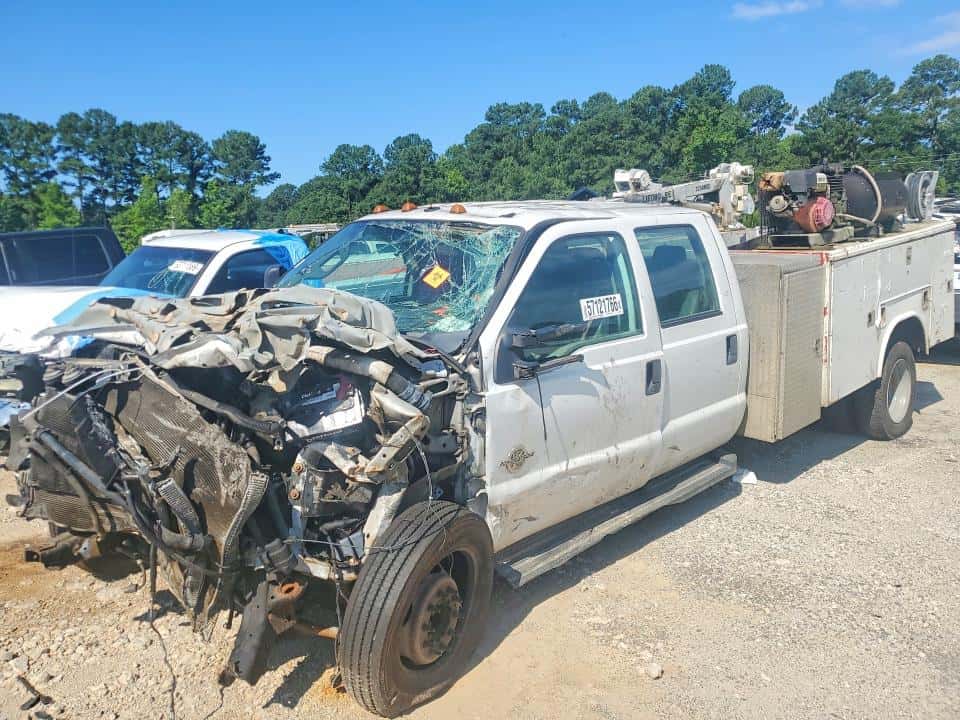 2012 FORD F550