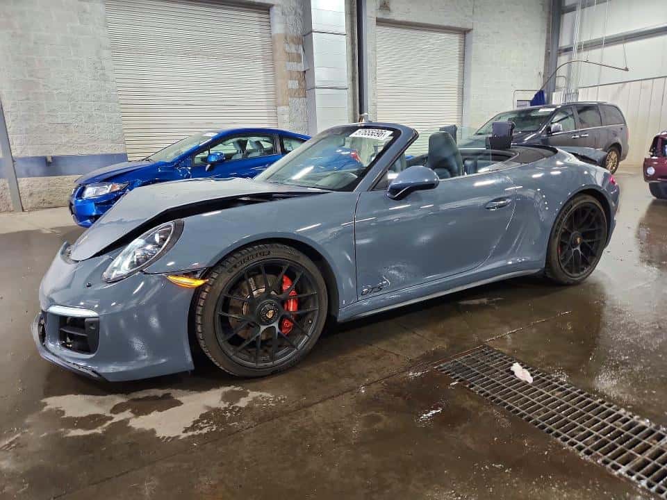 2018 PORSCHE 911