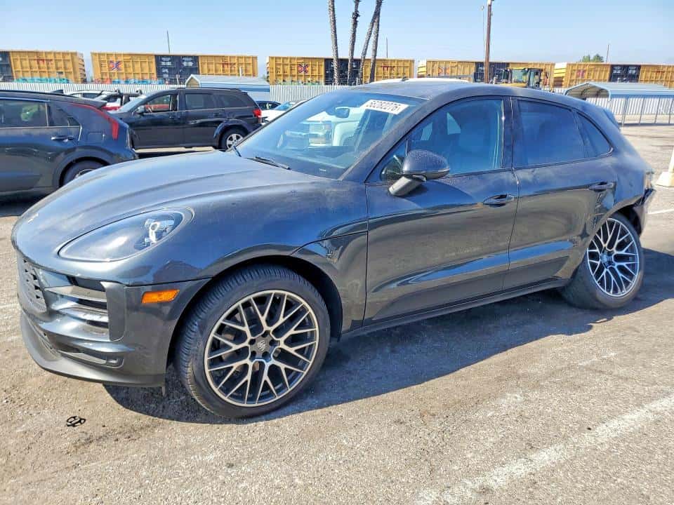 2024 PORSCHE MACAN