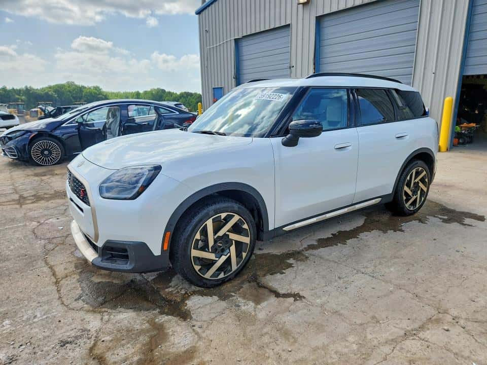 2025 MINI COUNTRYMAN