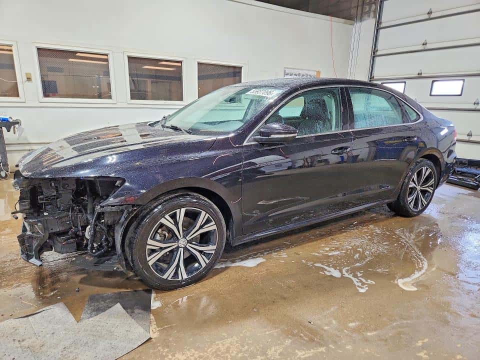 2021 VOLKSWAGEN PASSAT