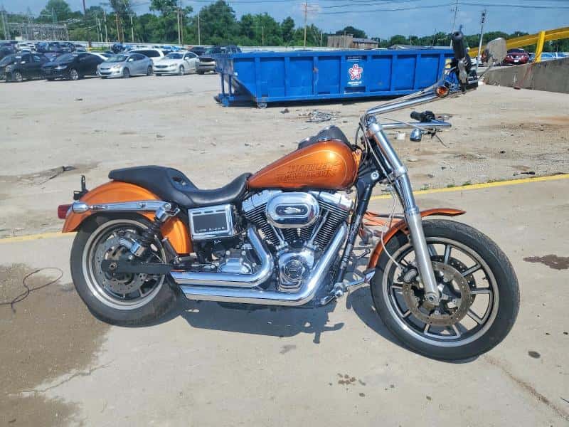 2015 INNE LOW RIDER