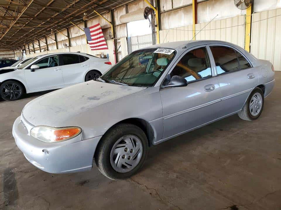 2002 FORD ESCORT