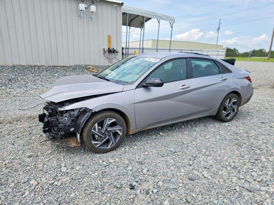 2025 HYUNDAI ELANTRA
