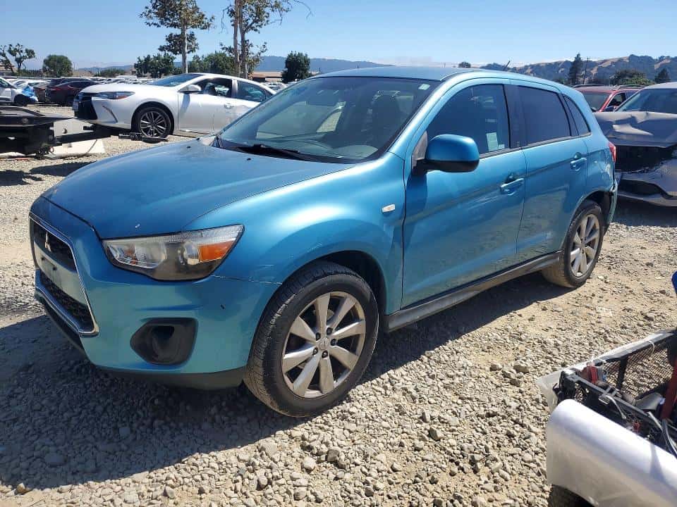 2013 MITSUBISHI OUTLANDER SPORT