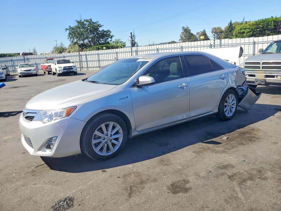 2013 TOYOTA CAMRY HYBRID