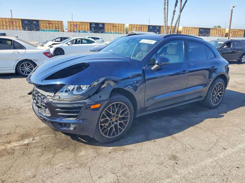 2018 PORSCHE MACAN