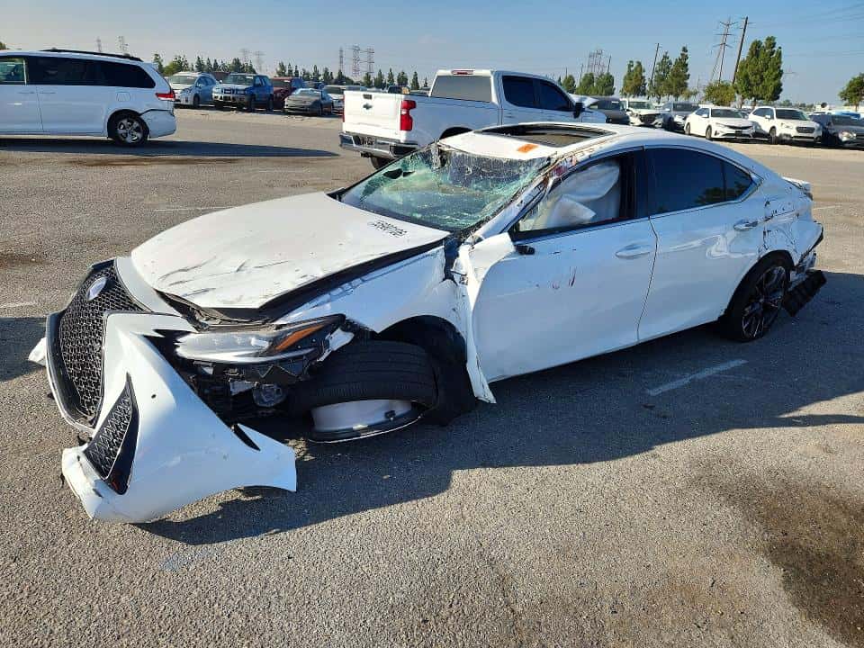 2022 LEXUS ES 300H
