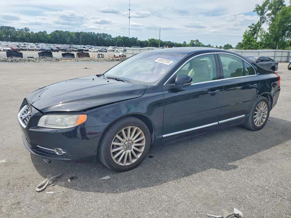 2013 VOLVO S80