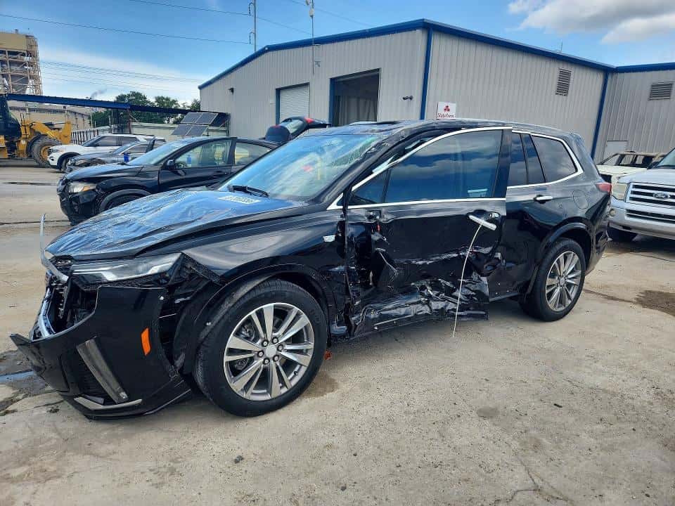 2022 CADILLAC XT6