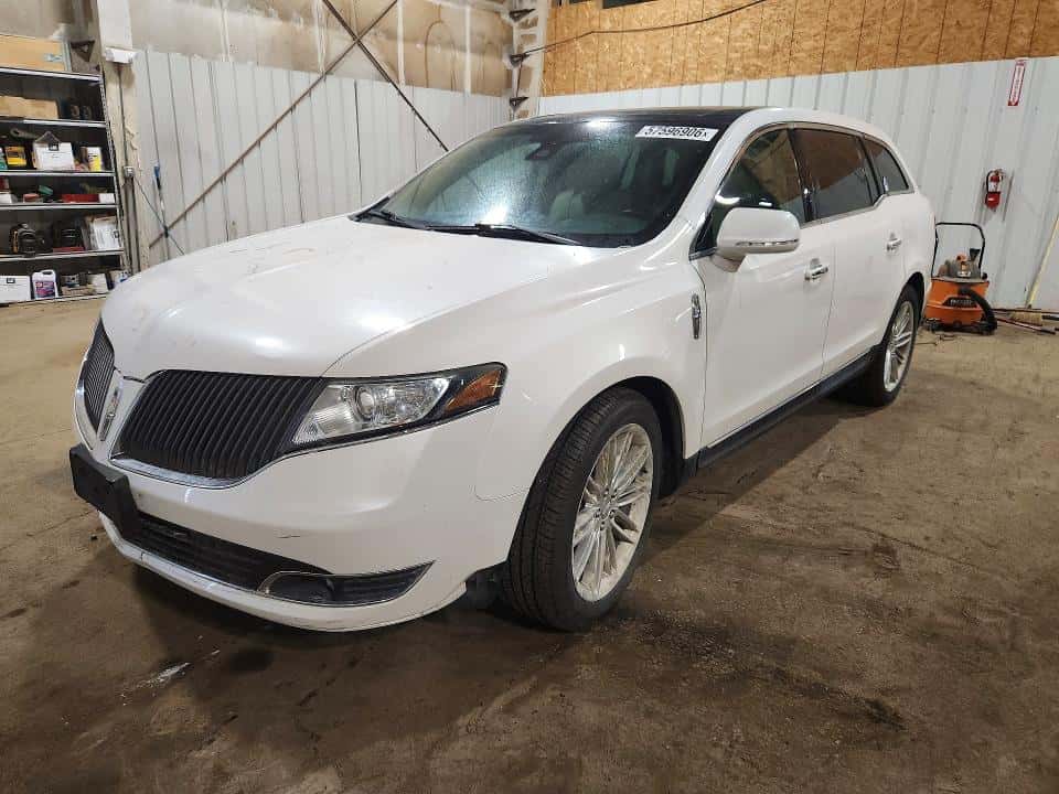 2013 LINCOLN MKT