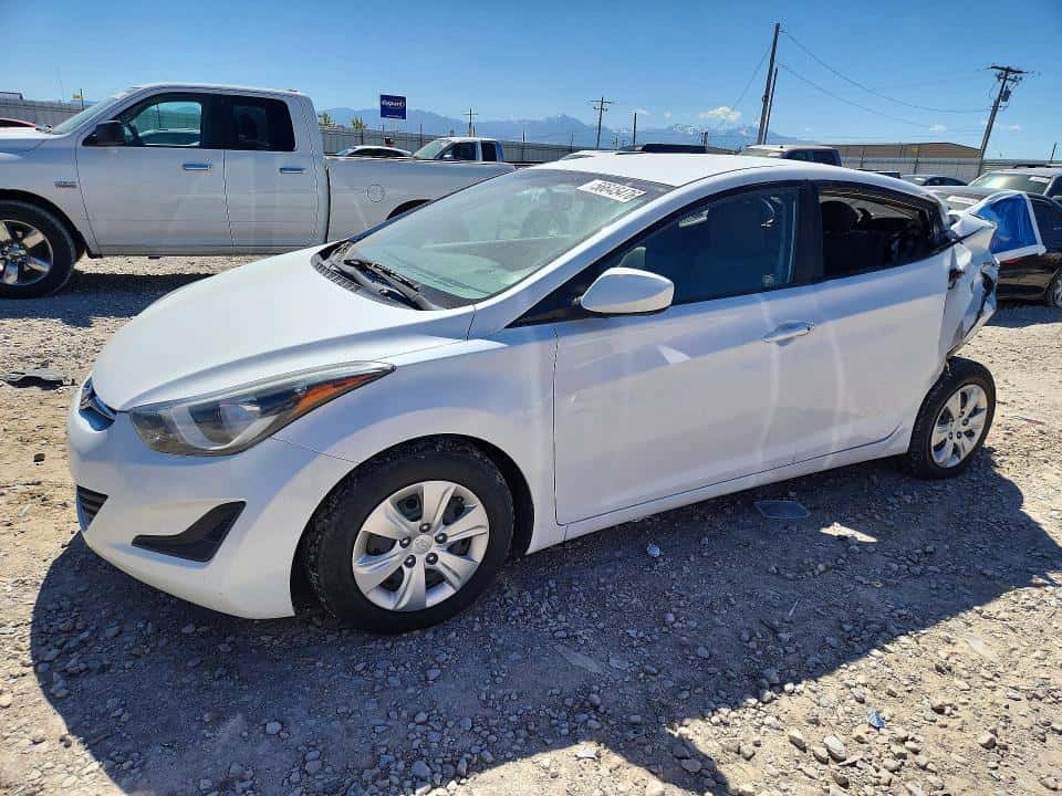 2016 HYUNDAI ELANTRA