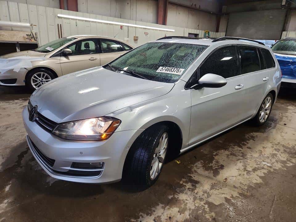 2016 VOLKSWAGEN GOLF