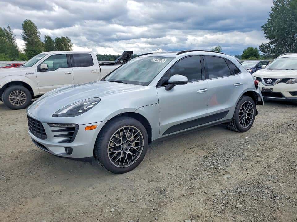2018 PORSCHE MACAN