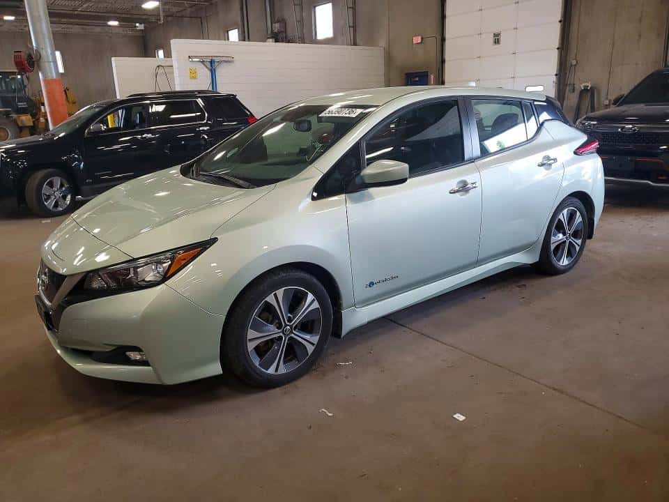 2018 NISSAN LEAF