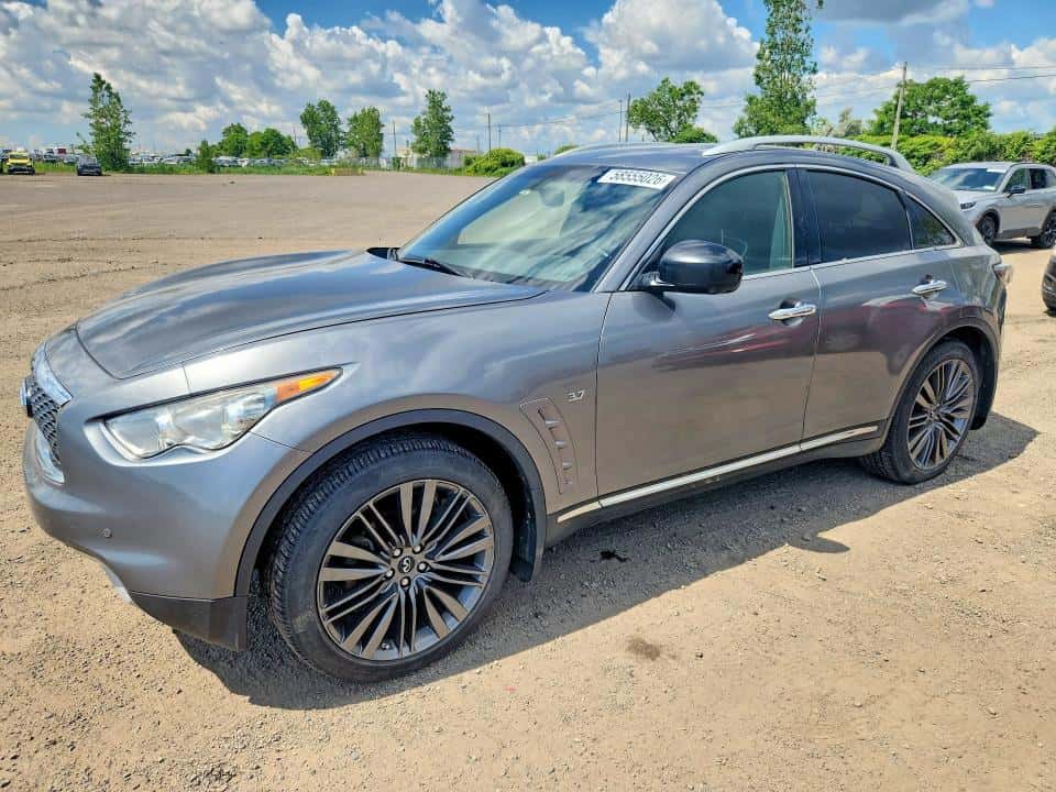 2017 INFINITI QX70