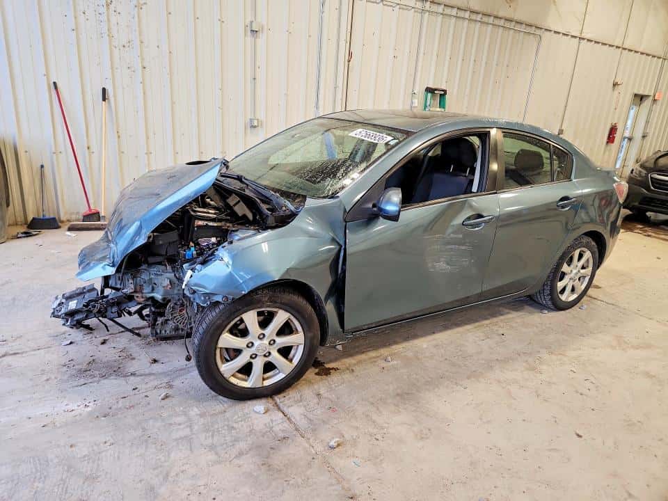 2010 MAZDA 3