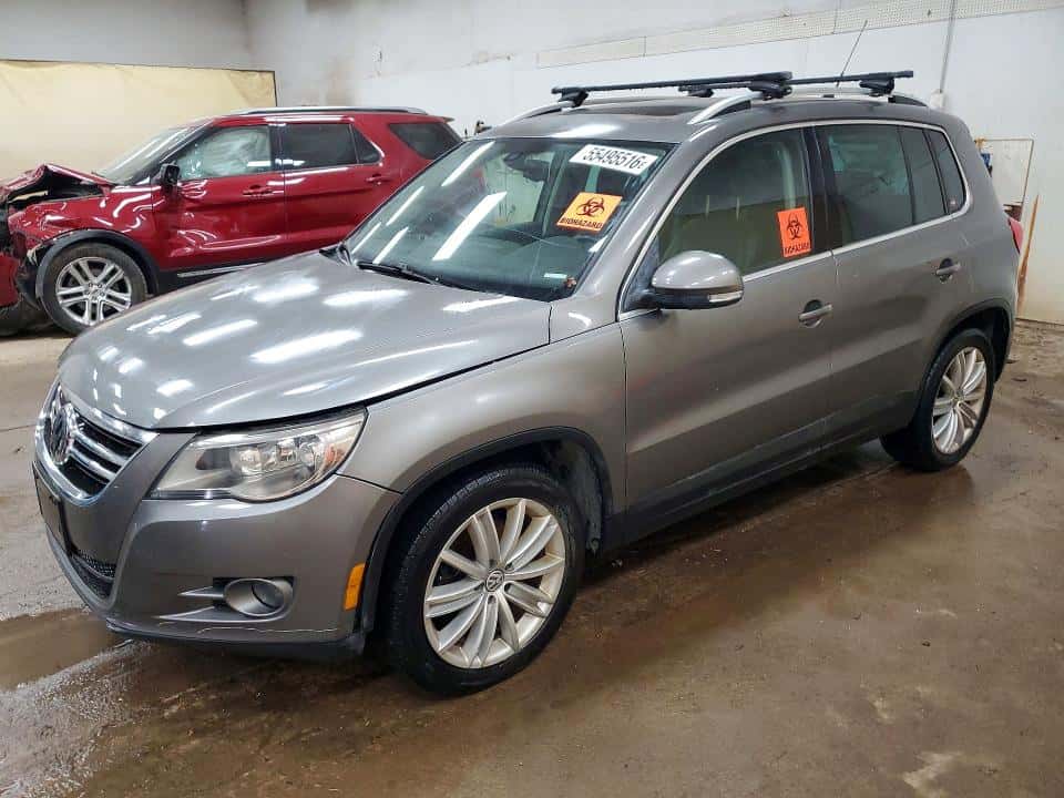 2010 VOLKSWAGEN TIGUAN