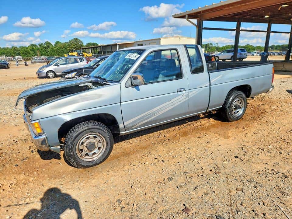 1993 NISSAN TITAN