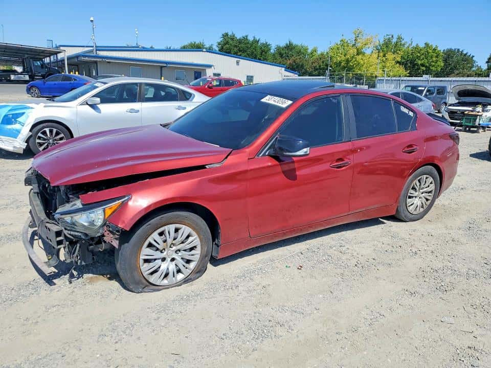 2014 INFINITI Q50