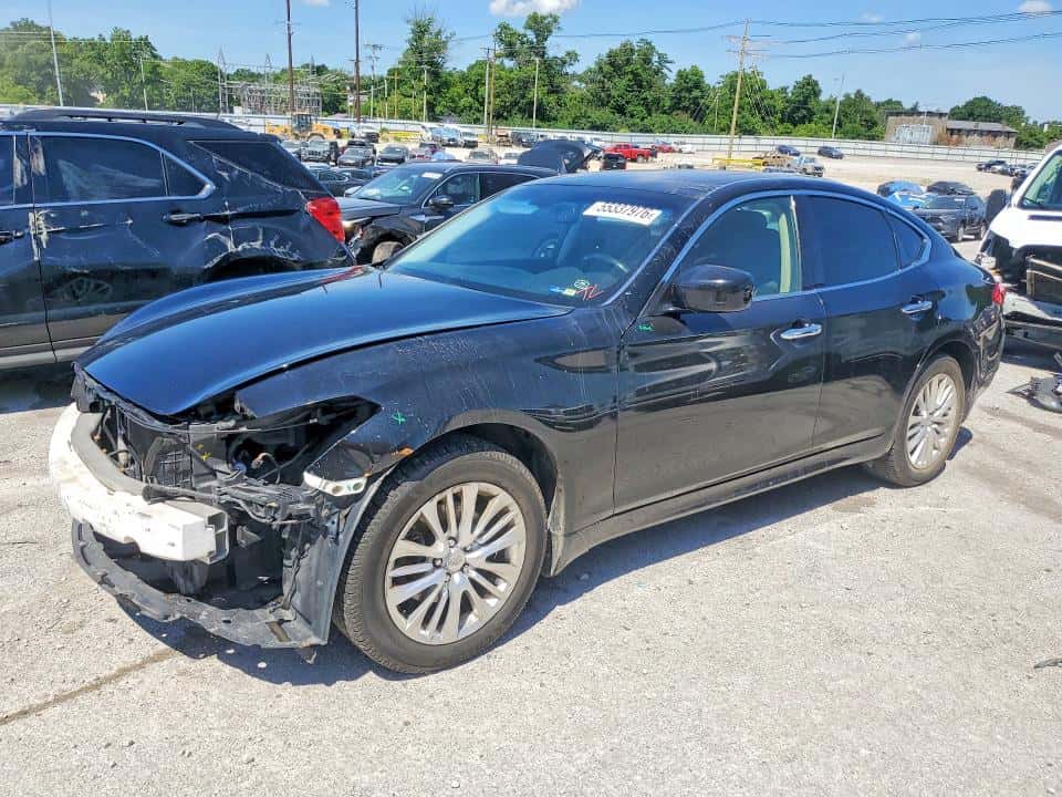 2012 INFINITI M