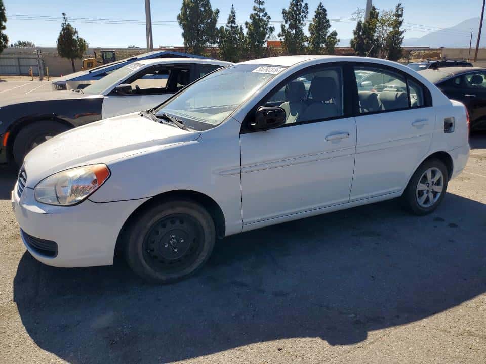 2011 HYUNDAI ACCENT