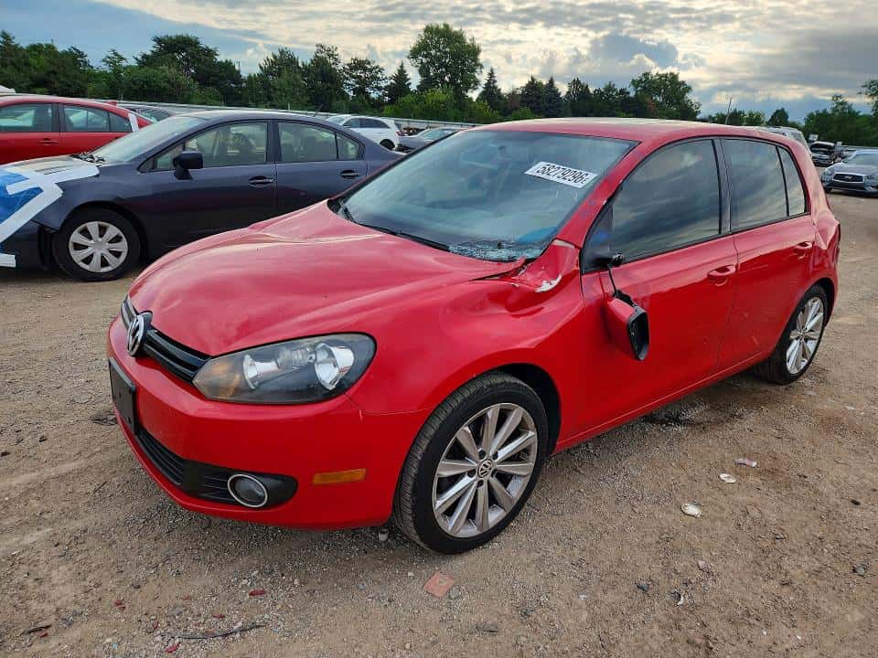 2013 VOLKSWAGEN GOLF
