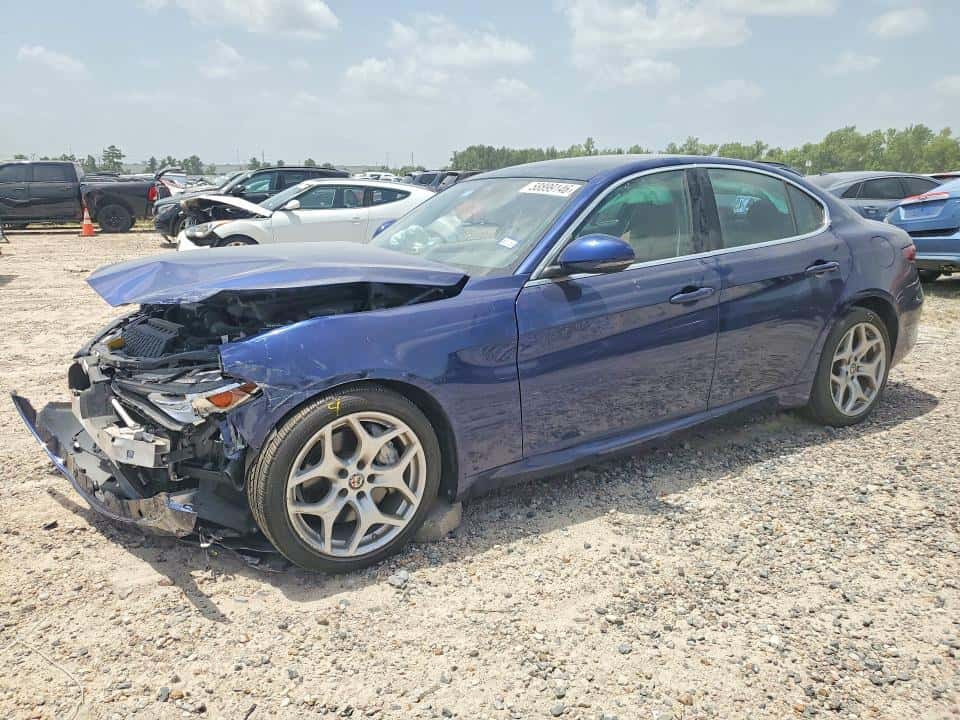 2021 ALFA ROMEO GIULIA