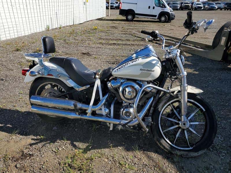 2018 INNE LOW RIDER
