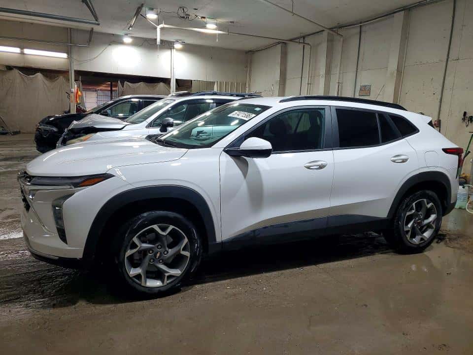 2025 CHEVROLET TRAX