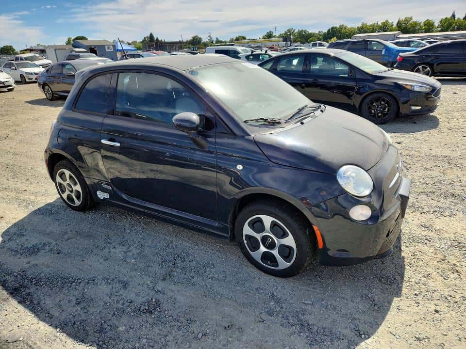 2016 FIAT 500