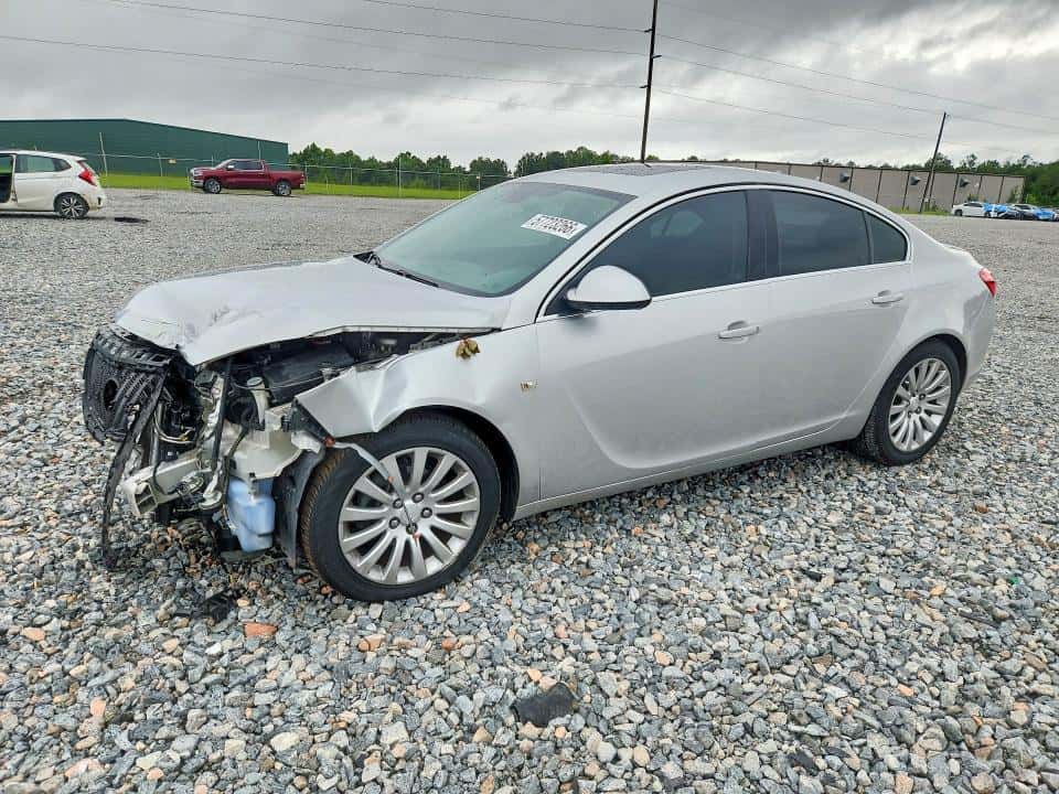 2011 BUICK REGAL