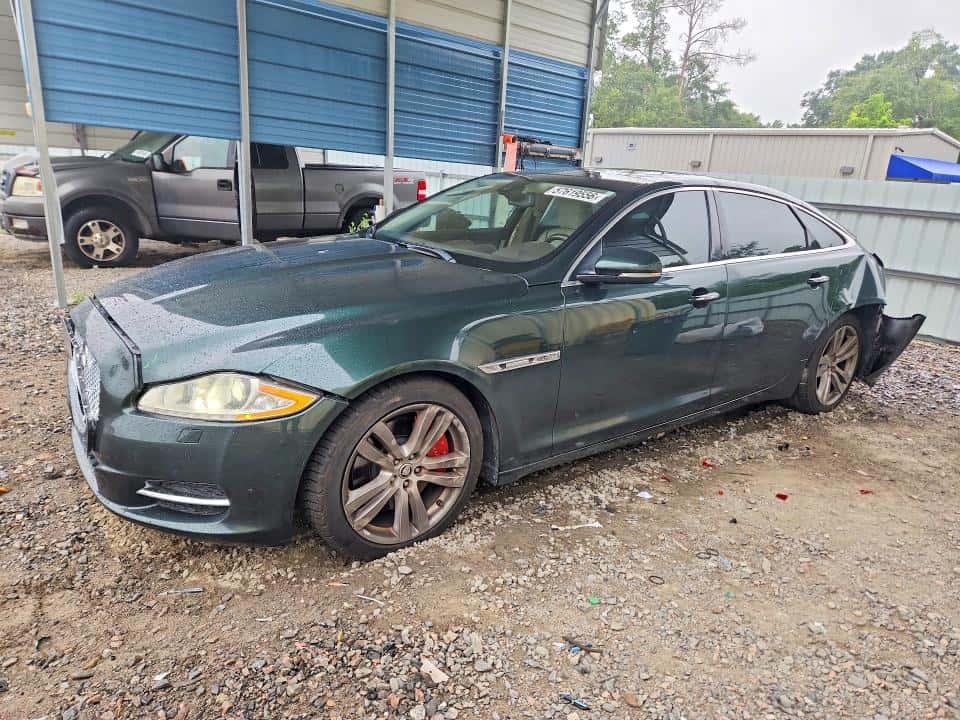 2012 JAGUAR XJ