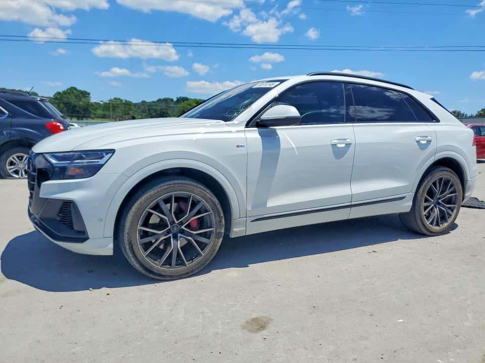 2020 AUDI Q8