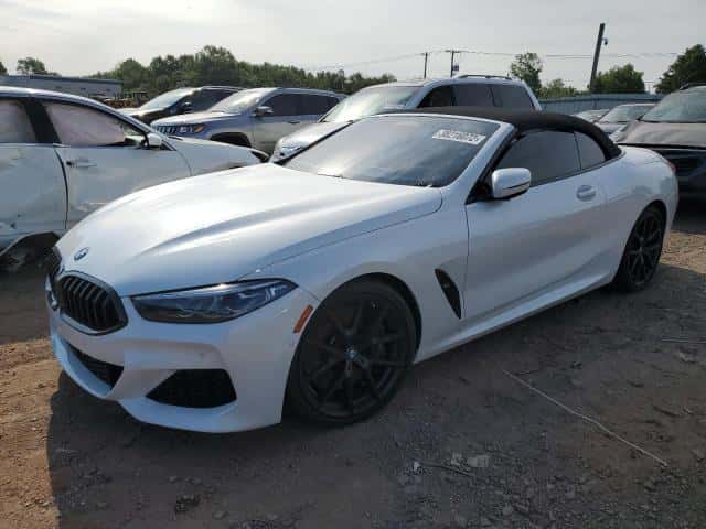 2021 BMW M8