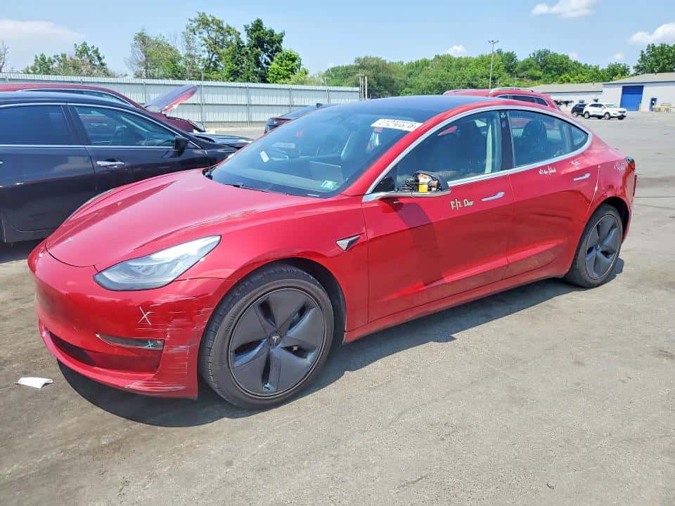 2018 TESLA MODEL 3