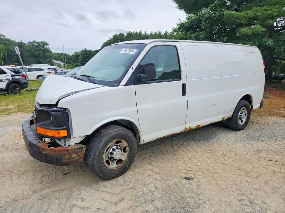 2010 CHEVROLET EXPRESS 2500
