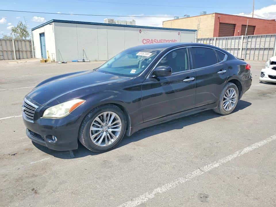 2012 INFINITI M