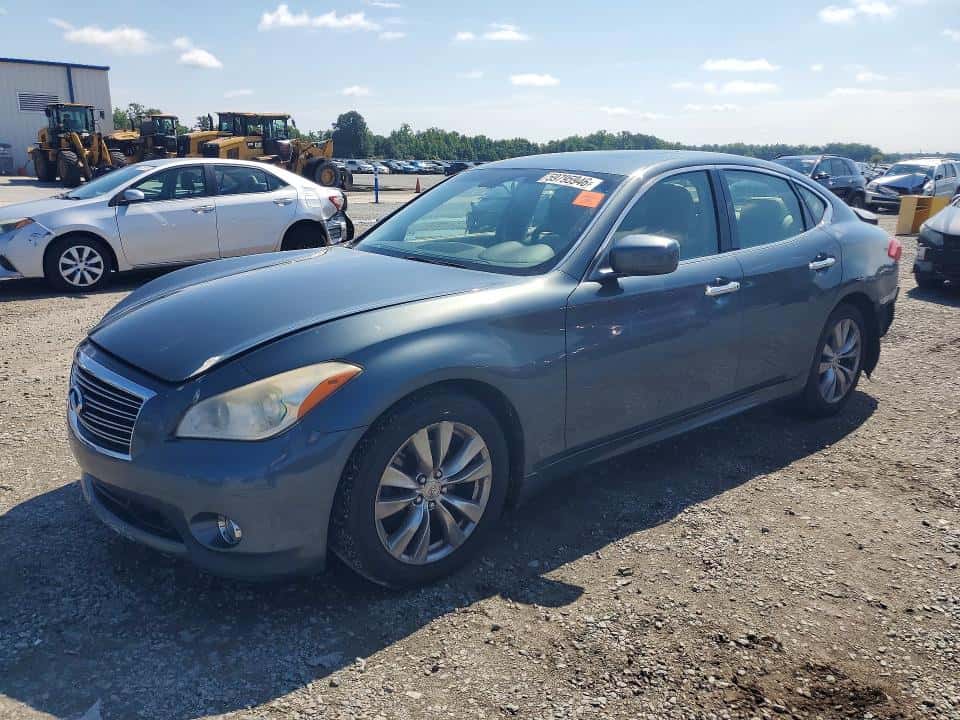 2012 INFINITI M