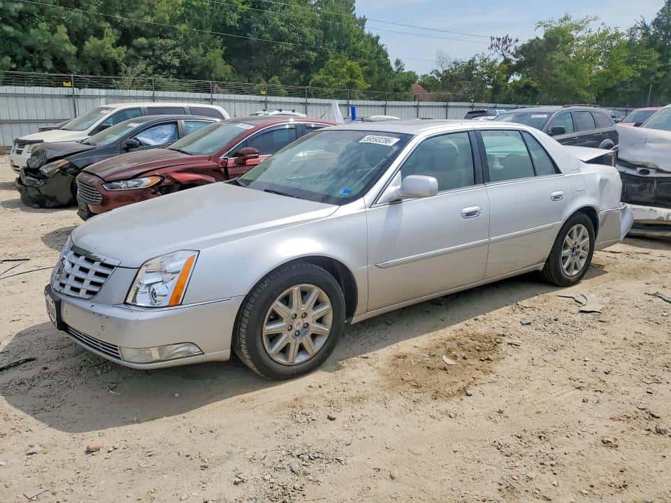 2011 CADILLAC DTS