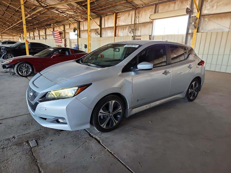 2018 NISSAN LEAF