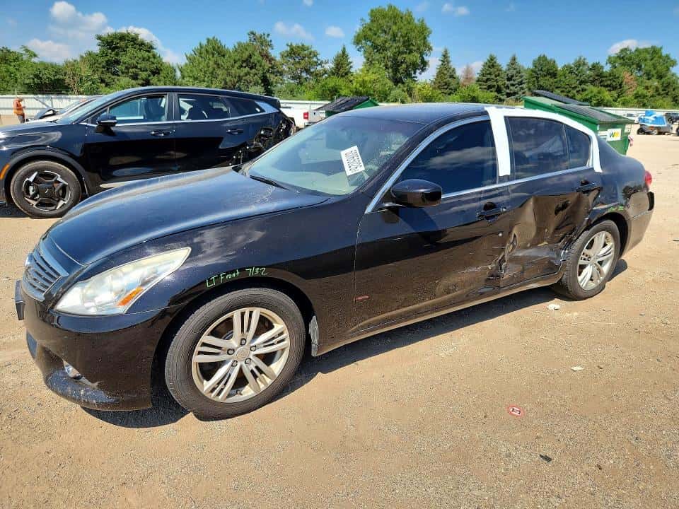 2013 INFINITI G