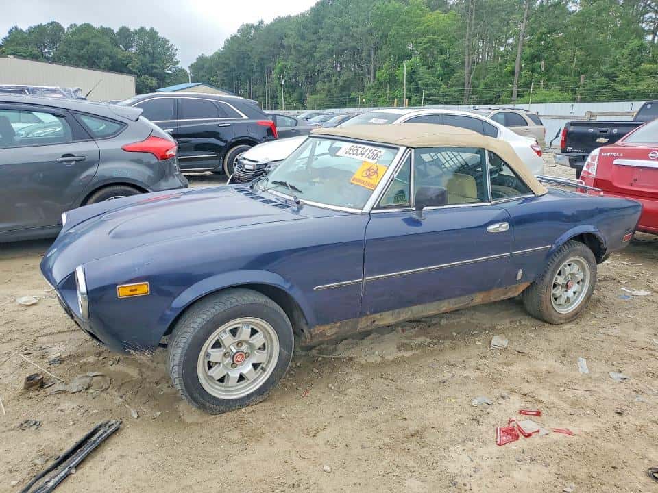 1982 FIAT 124 SPIDER