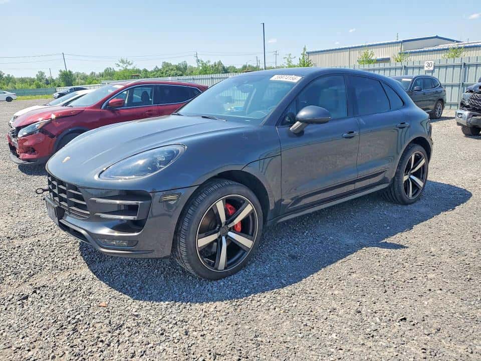2017 PORSCHE MACAN