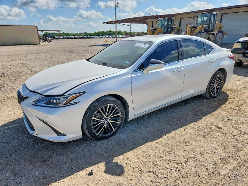 2023 LEXUS ES 300H