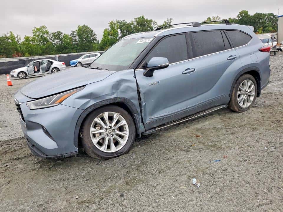 2021 TOYOTA HIGHLANDER