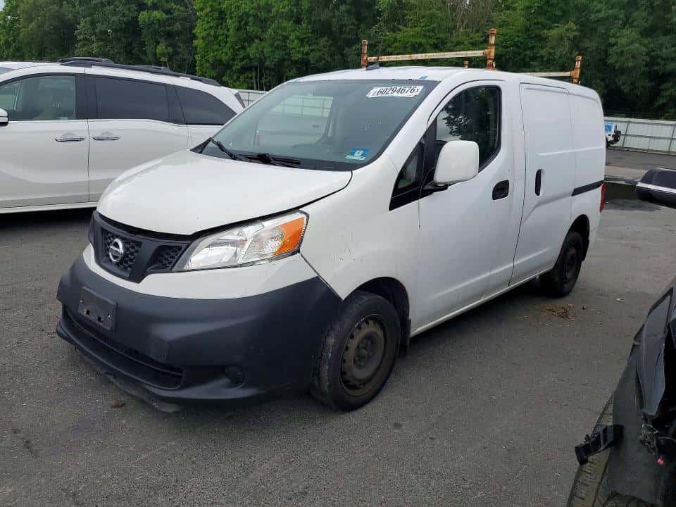 2017 NISSAN NV