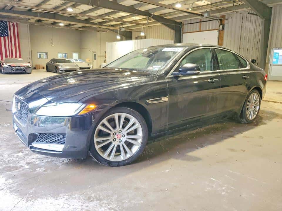 2020 JAGUAR XF