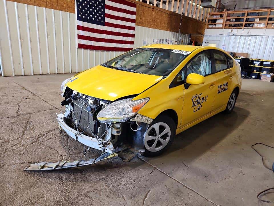 2015 TOYOTA PRIUS